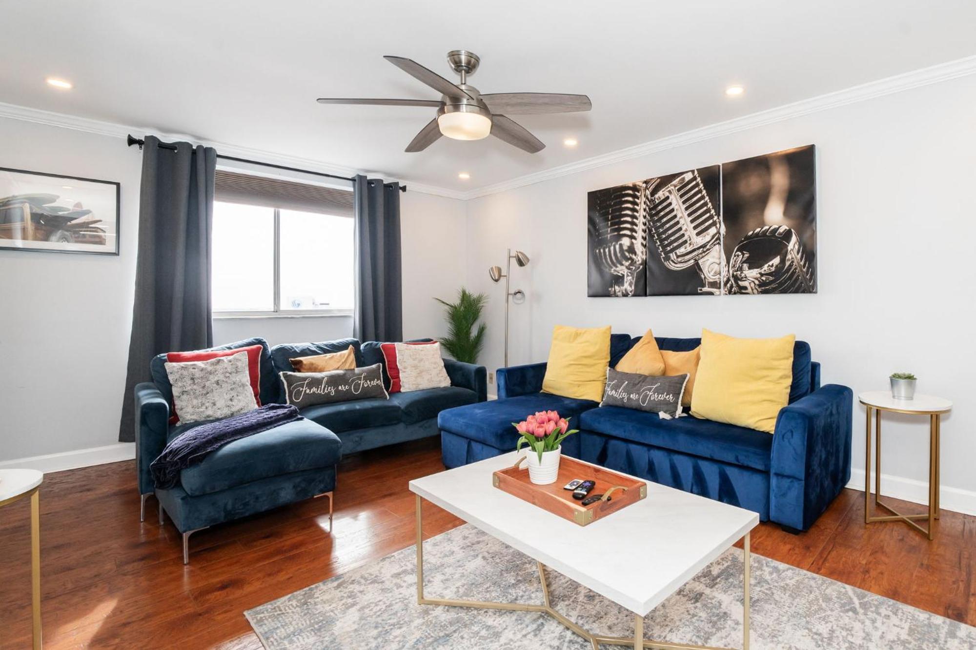 21Floor-Renovated 2Br,1Bath King And Queen Bed And Parking Atlanta Bagian luar foto
