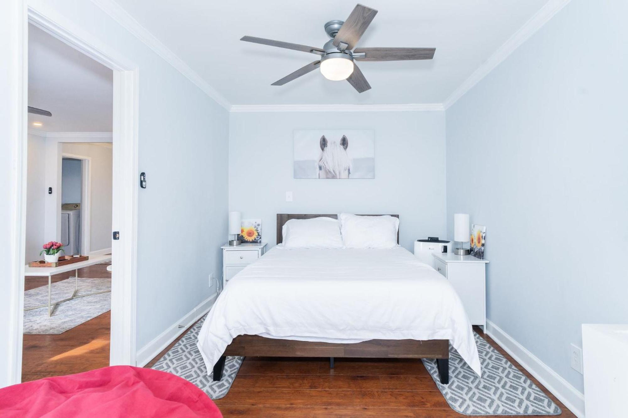 21Floor-Renovated 2Br,1Bath King And Queen Bed And Parking Atlanta Bagian luar foto