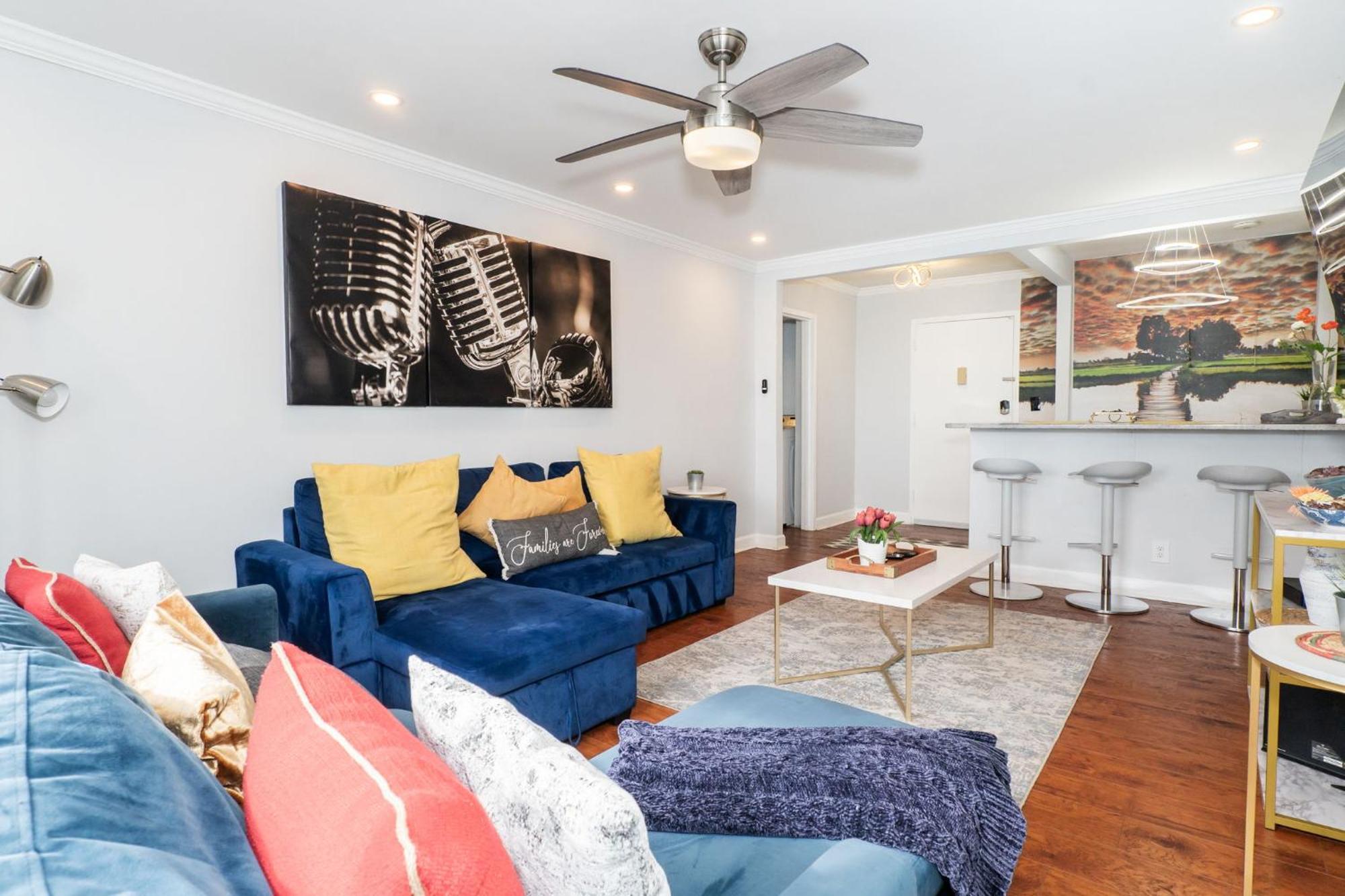 21Floor-Renovated 2Br,1Bath King And Queen Bed And Parking Atlanta Bagian luar foto